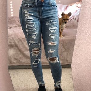 american eagle ripped jeans